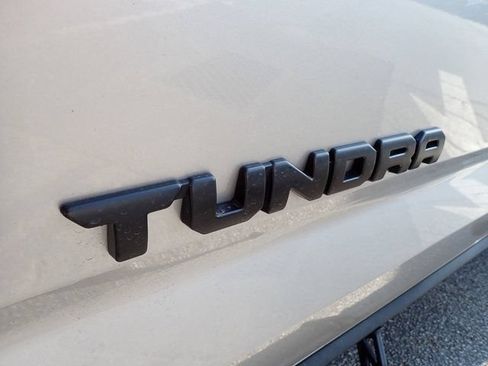 Used 2022 Toyota Tundra SR5 AWD/4WD image 15