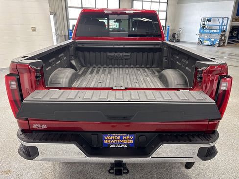Used 2025 GMC Sierra 2500 SLT w/ SLT Premium Package image 47