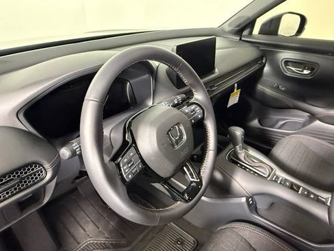 Used 2026 Honda HR-V Sport image 16
