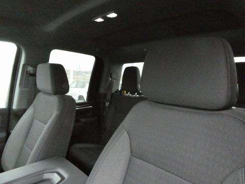 Used 2024 GMC Sierra 2500 SLE w/ SLE Convenience Package image 30