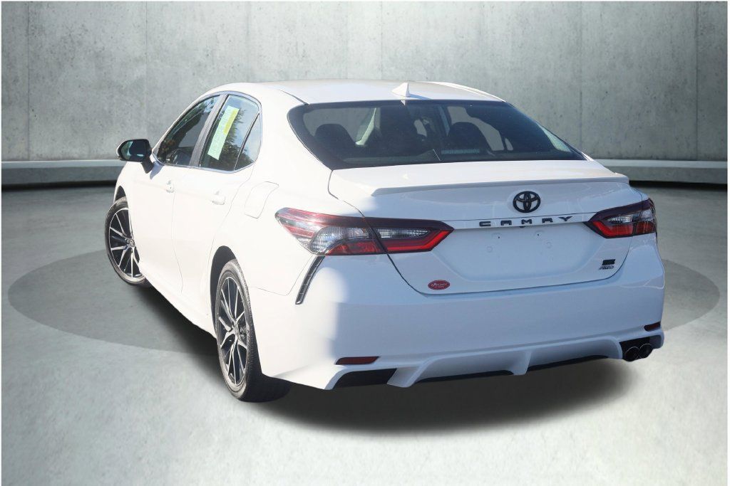 Certified 2023 Toyota Camry SE w/ Cold Weather Package AWD/4WD image 24