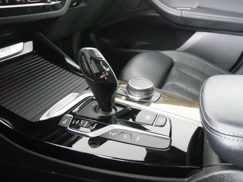 Used 2018 BMW X3 xDrive30i w/ Executive Package image 25