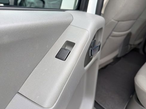 Used 2021 Nissan Frontier SV image 30