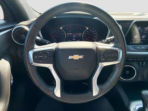 Used 2021 Chevrolet Blazer LT w/ Redline Edition FWD image 11