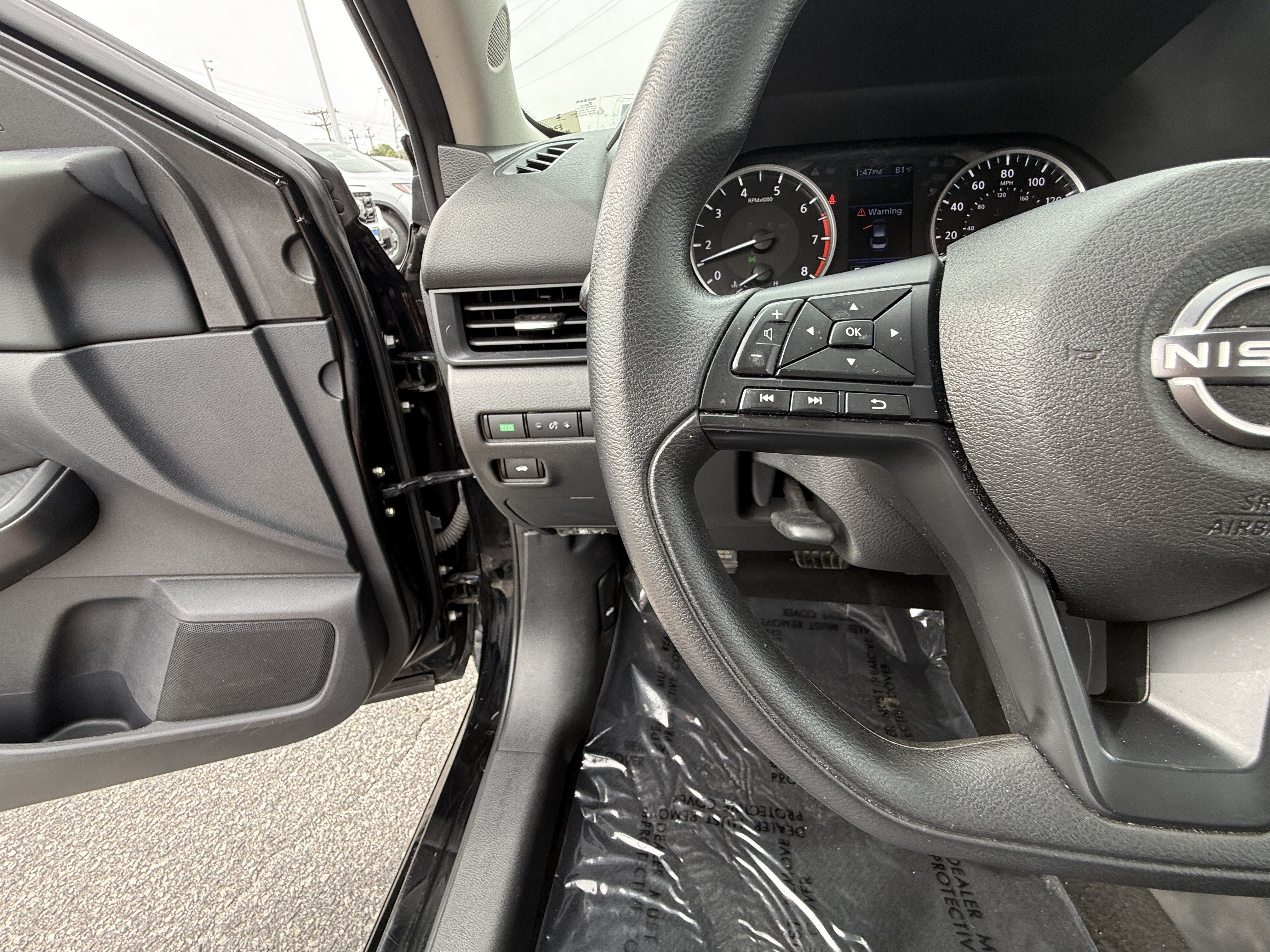 Used 2025 Nissan Sentra S FWD image 19
