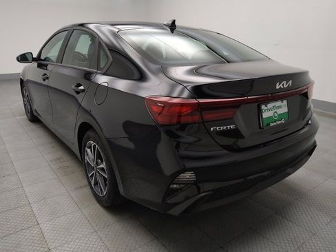 Used 2024 Kia Forte LXS image 5