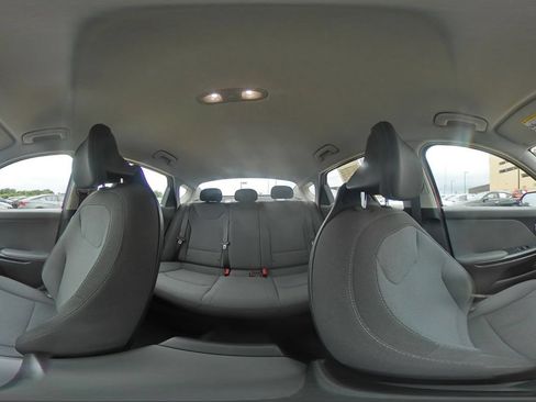 Used 2025 Kia K4 FWD image 41