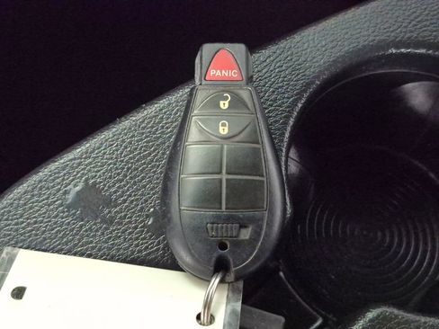 Used 2015 RAM 1500 Tradesman w/ Power & Remote Entry Group RWD image 26