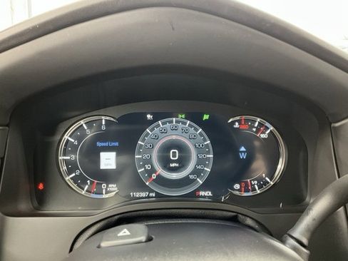 Used 2017 Cadillac Escalade ESV Platinum image 10