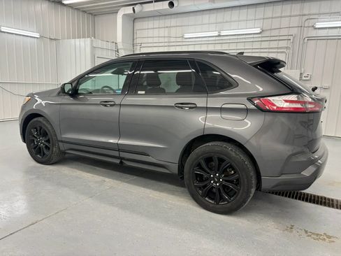 Used 2022 Ford Edge SE w/ Black Appearance Package AWD/4WD image 6