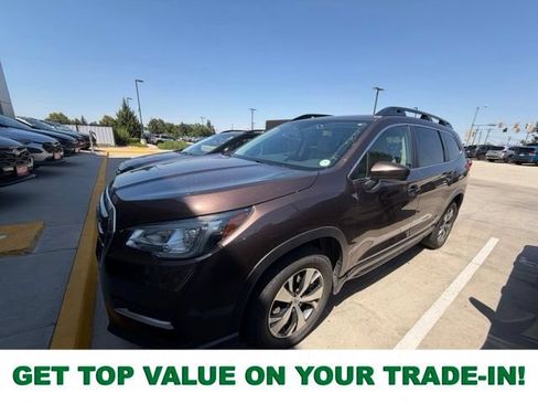 Used 2020 Subaru Ascent Premium w/ Convenience Package AWD/4WD image 1