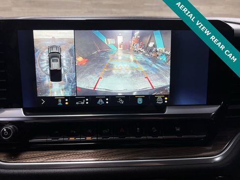 Used 2022 Chevrolet Silverado 1500 LTZ image 8