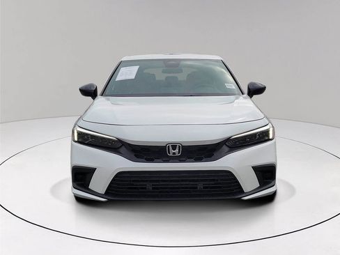 Used 2024 Honda Civic Sport image 2