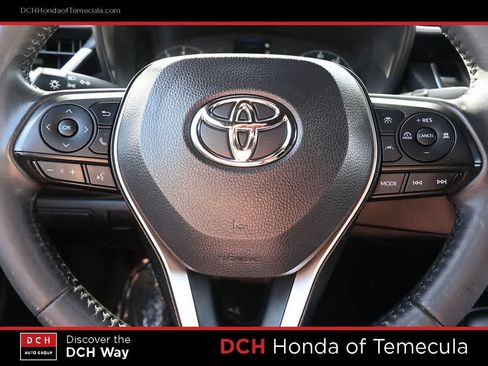 Used 2024 Toyota Corolla SE w/ SE Premium Package FWD image 9