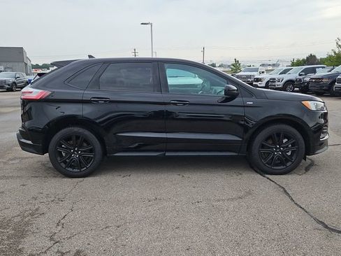 Certified 2024 Ford Edge ST-Line AWD/4WD image 6