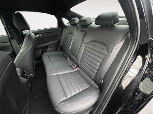 Used 2024 Kia Forte GT-Line w/ GT-Line Premium Package image 11