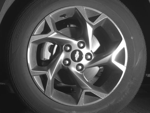 Used 2025 Chevrolet Trax LT FWD image 12