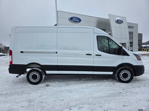 New 2026 Ford Transit 250 148 Medium Roof image 22