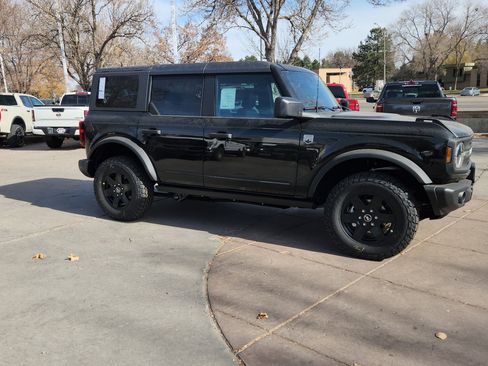 New 2025 Ford Bronco Big Bend w/ Black Diamond Package image 13