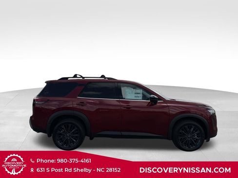 New 2026 Nissan Pathfinder SL w/ SL Premium Package AWD/4WD image 6