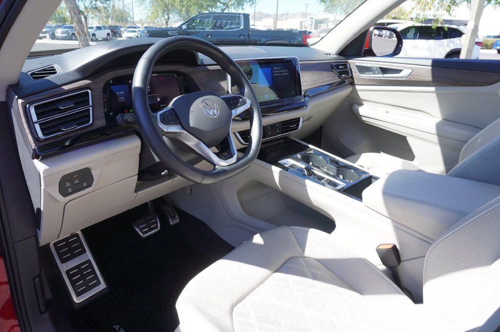 Used 2024 Volkswagen Atlas SEL Premium R-Line AWD/4WD image 20