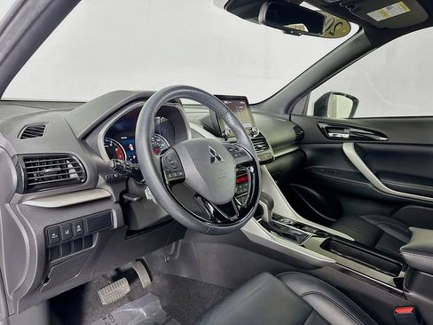 Used 2022 Mitsubishi Eclipse Cross SEL image 11