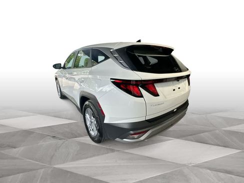 Used 2026 Hyundai Tucson SE FWD image 6