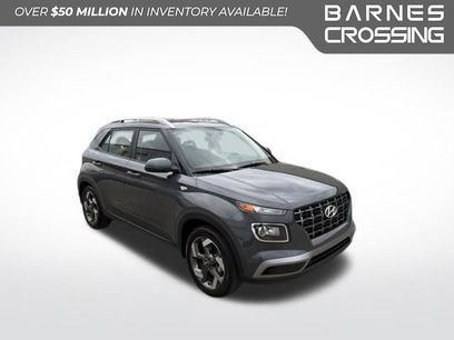 Used 2024 Hyundai Venue SEL
