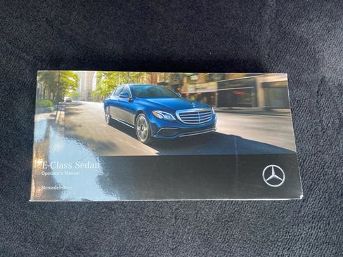 Used 2020 Mercedes-Benz E 350 4MATIC Sedan image 32