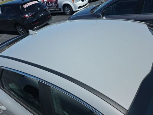 Used 2024 Kia K5 GT-Line w/ GT-Line Premium Package FWD image 7