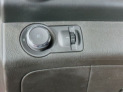 Used 2019 Chevrolet Sonic LT w/ RS Package FWD image 17