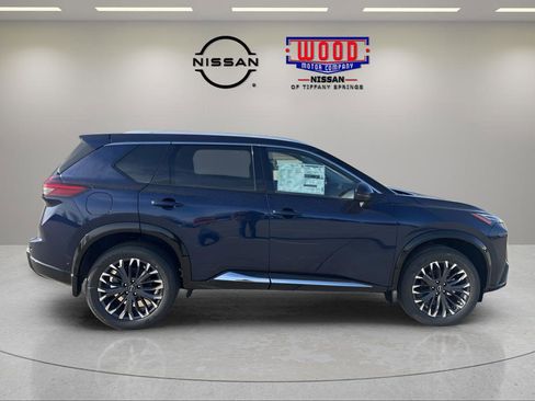 New 2026 Nissan Rogue Platinum w/ Platinum Premium Package AWD/4WD image 2