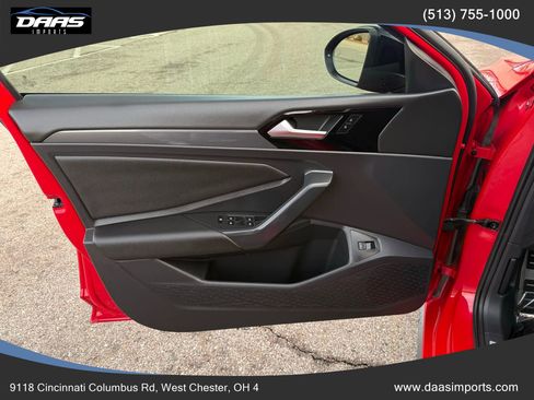 Used 2021 Volkswagen Jetta GLI Autobahn w/ GLI Autobahn Black Package image 13