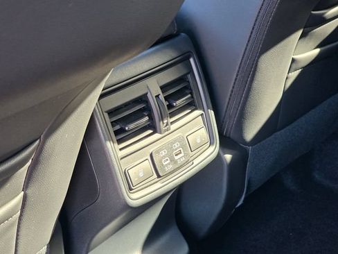 New 2026 Subaru Outback Limited AWD/4WD image 16