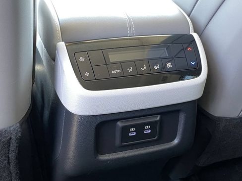 Certified 2026 INFINITI QX60 Pure w/ Cargo Package FWD image 13