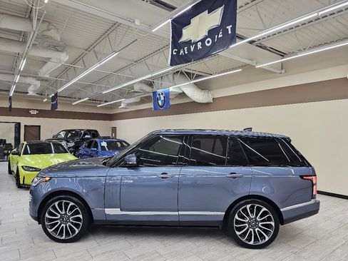 Used 2019 Land Rover Range Rover Autobiography image 9