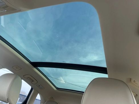 Used 2014 Audi Q5 3.0T Prestige image 33