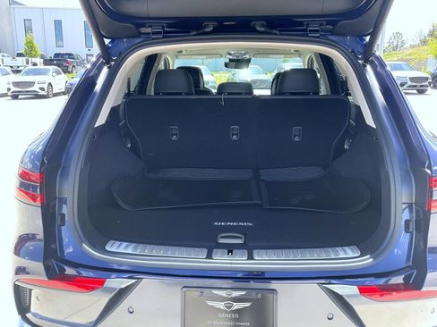 New 2026 Genesis GV70 2.5T Advanced w/ G1 Accessory Package AWD/4WD image 9