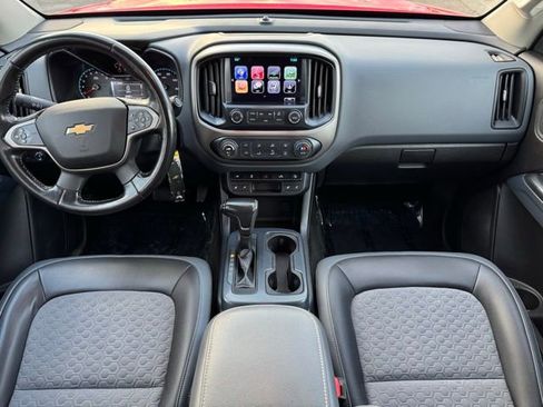 Used 2017 Chevrolet Colorado Z71 image 7