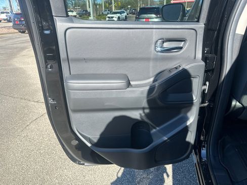 New 2026 Nissan Frontier SV image 21