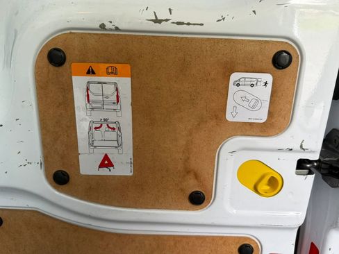 Used 2016 Ford Transit Connect XL FWD image 41