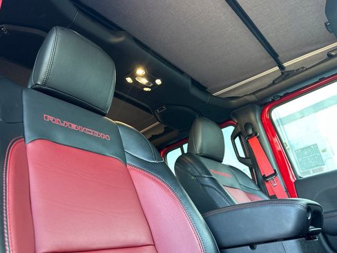 Used 2023 Jeep Wrangler Unlimited Rubicon 4xe image 18