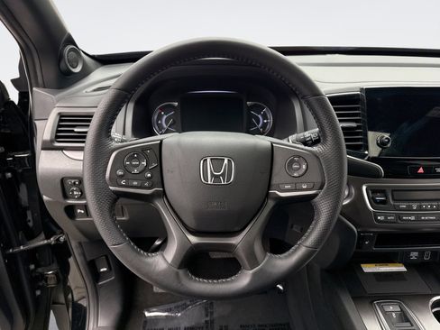 Used 2023 Honda Passport EX-L image 12