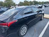 Used 2018 Hyundai Accent SE image 5