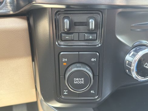 New 2025 Ford F250 Lariat w/ Lariat Ultimate Package AWD/4WD image 55
