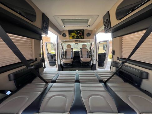 Used 2020 RAM ProMaster 2500 w/ RV Ready Prep Package image 83