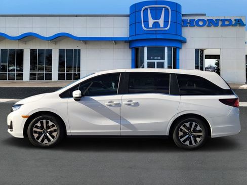 New 2026 Honda Odyssey EX-L image 3
