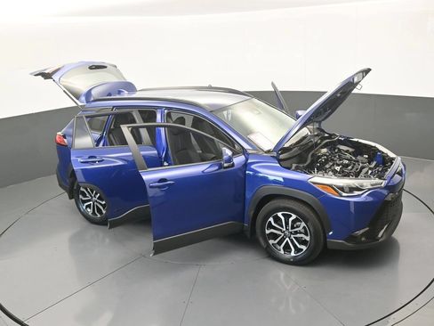 Used 2024 Toyota Corolla Cross AWD Hybrid image 65