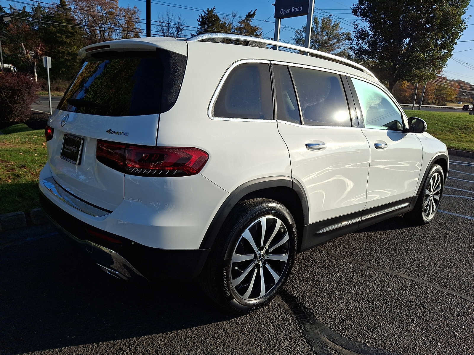 Certified 2023 Mercedes-Benz GLB 250 4MATIC image 6