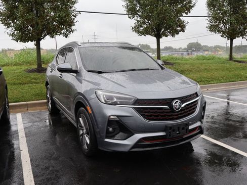 Used 2021 Buick Encore GX Essence w/ Advanced Technology Package AWD/4WD image 5